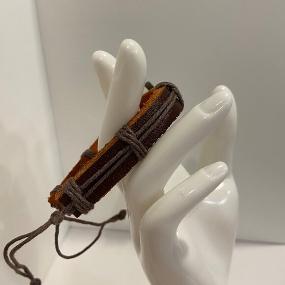 Brown Leather Christian Crucifix Bracelet With Adjustable Cord & Cross Char - Picture 5 of 8